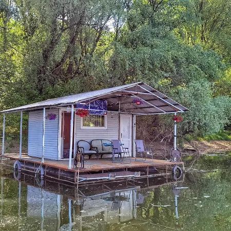 Splav Ljubavno Ostrvo Tekne