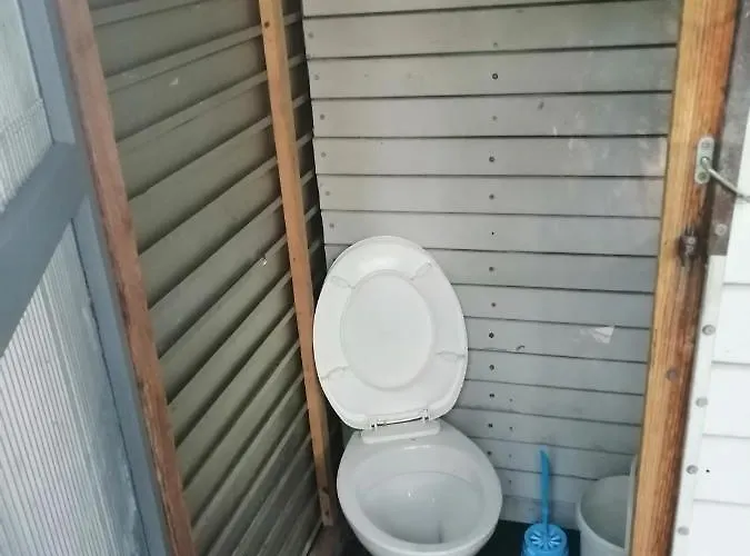 Splav Ljubavno Ostrvo Cerevic